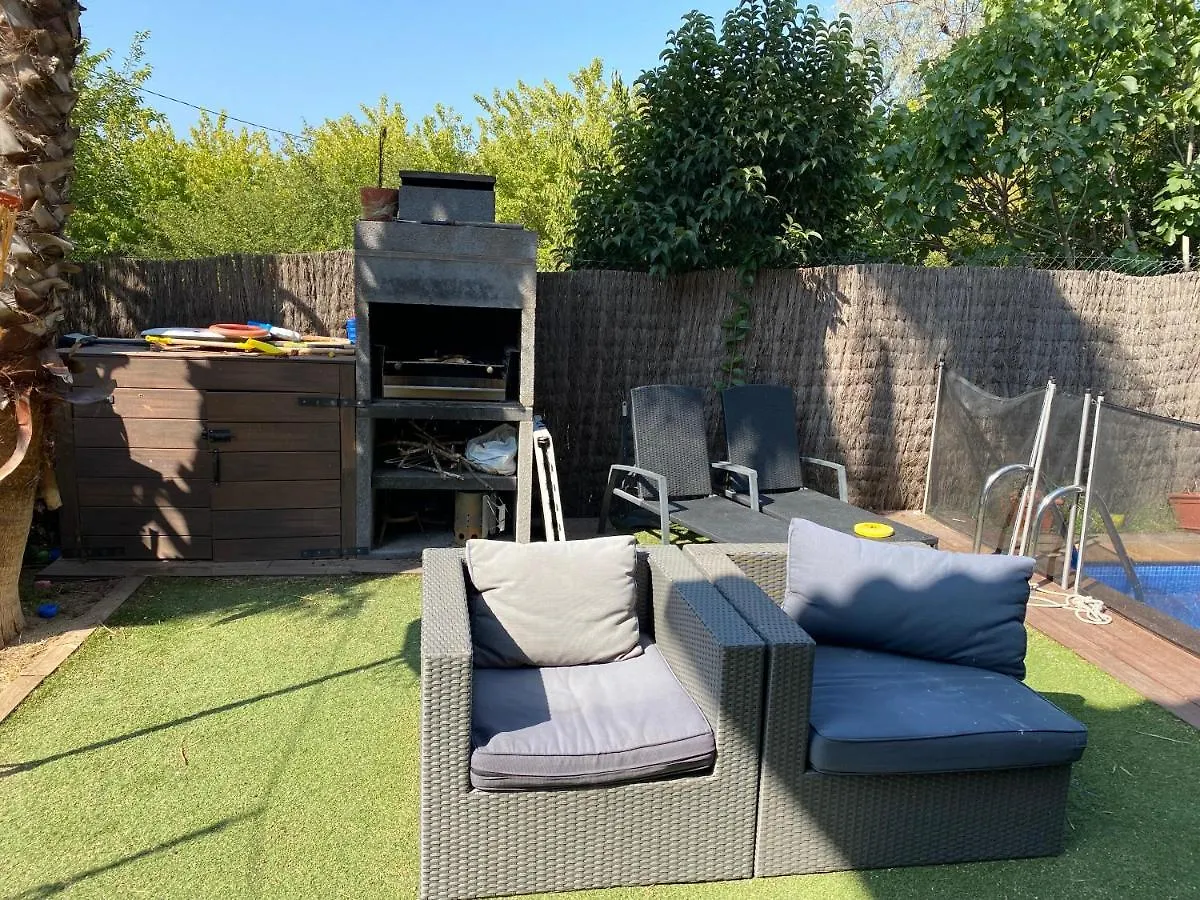Homestay Apartamento Independiente En Sant Cugat Del Valles Con Piscina Apartment